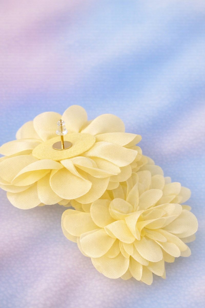 Rose Floral Earring
