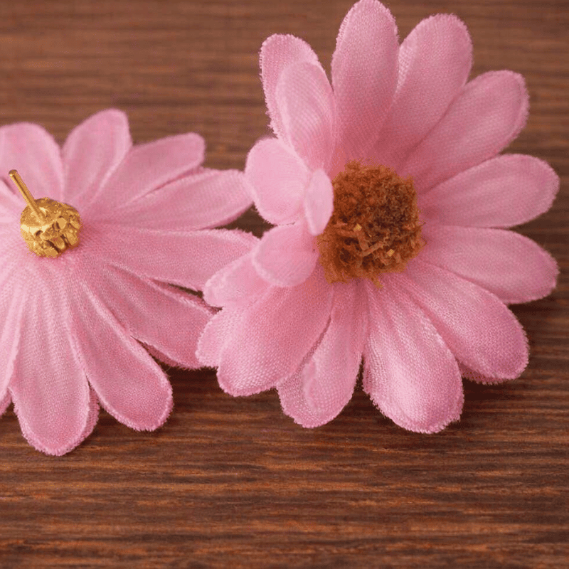 Daisy Floral Earring view 7